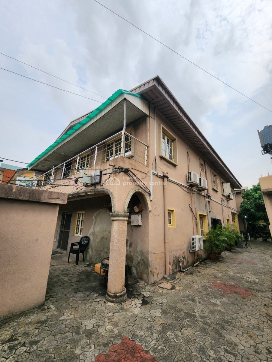Standard Block of 4 Flats in a Prime and Secure Location., Off Falolu Street, Ogunlana, Surulere, Lagos, Block of Flats for Sale