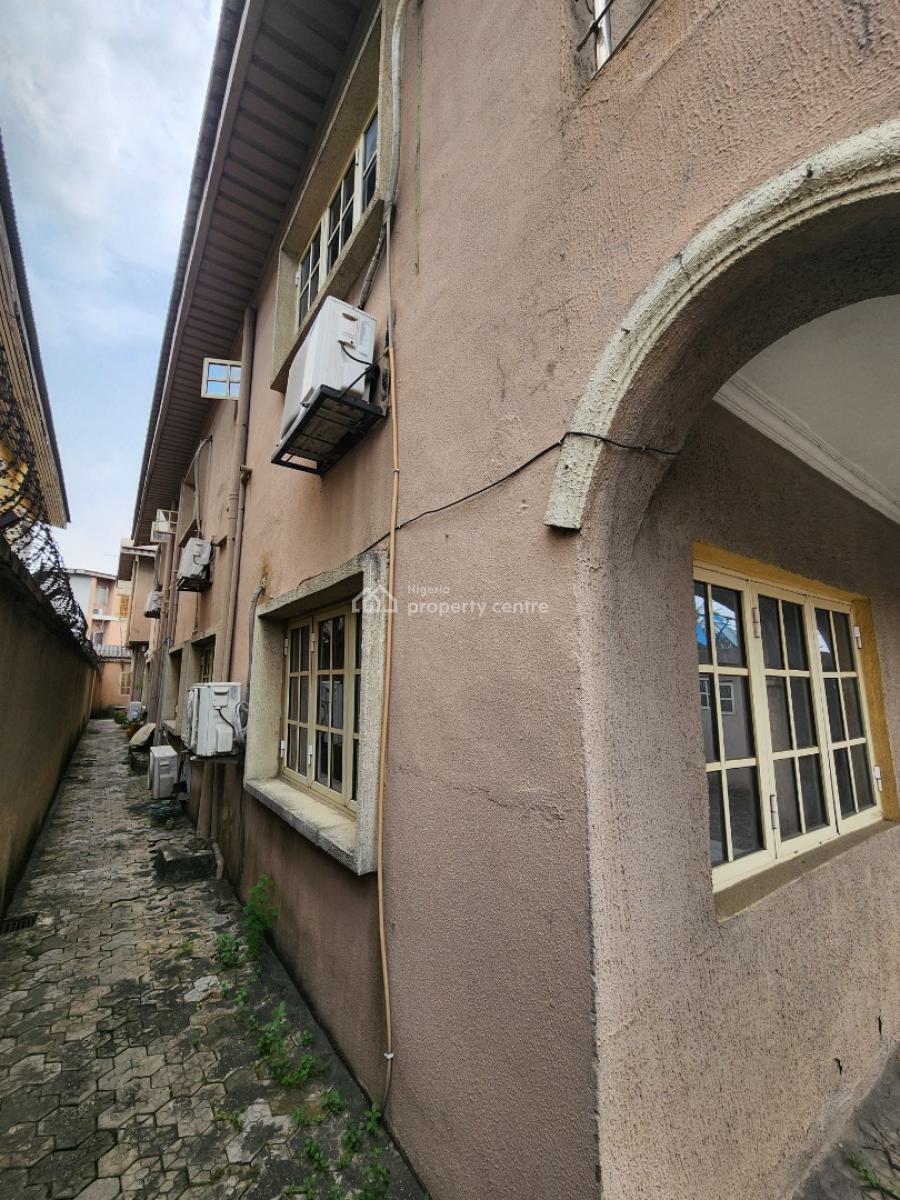 Standard Block of 4 Flats in a Prime and Secure Location., Off Falolu Street, Ogunlana, Surulere, Lagos, Block of Flats for Sale