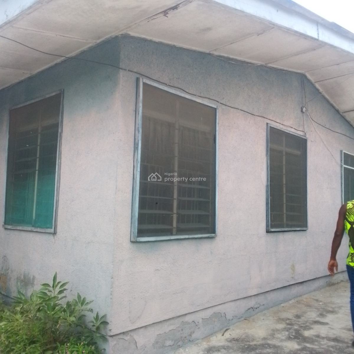 Very Decent and Spacious 3 Bedroom Detached Bungalow, Federal Housing Estate, Satellite Town, Ojo, Lagos, Detached Bungalow for Sale