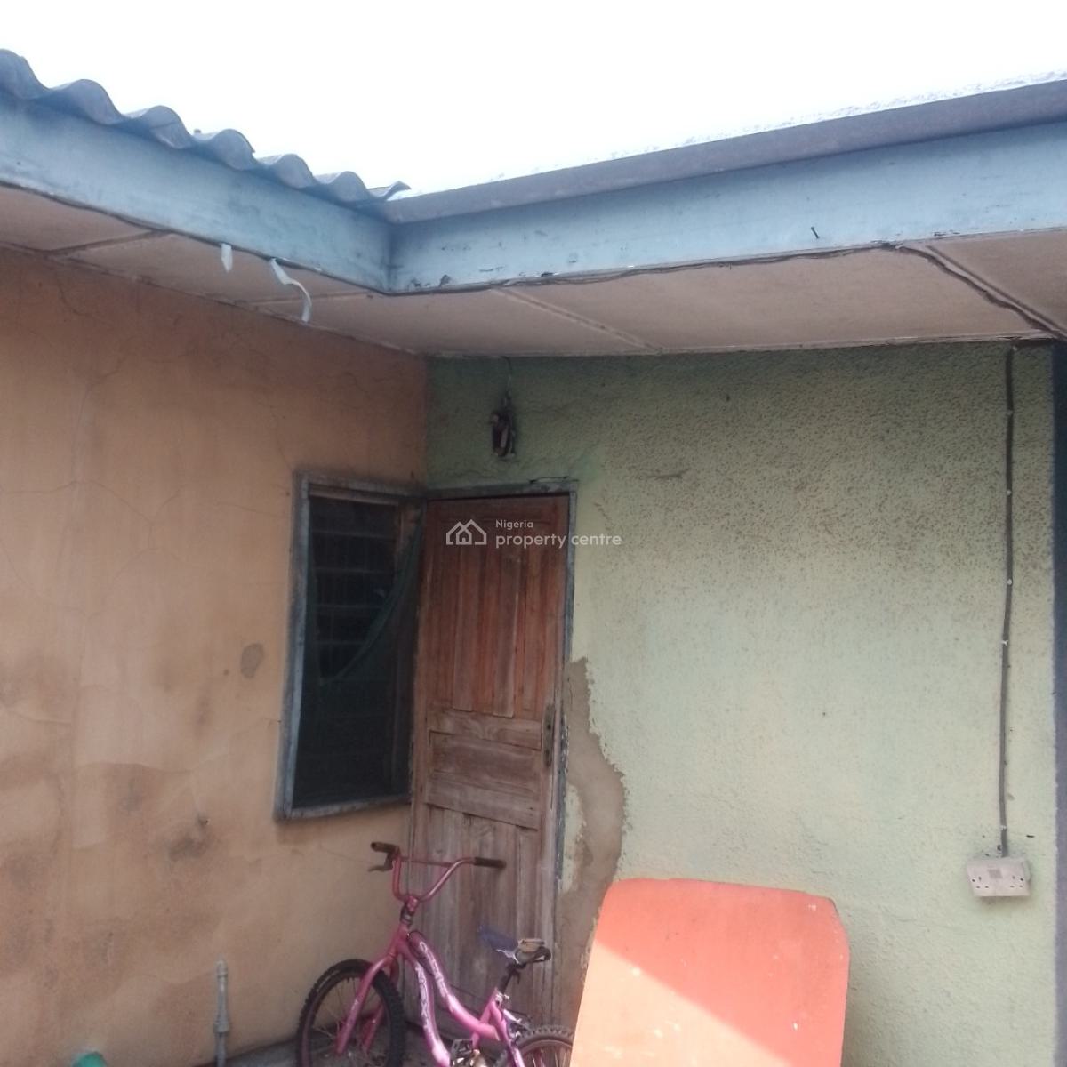 Very Decent and Spacious 3 Bedroom Detached Bungalow, Federal Housing Estate, Satellite Town, Ojo, Lagos, Detached Bungalow for Sale