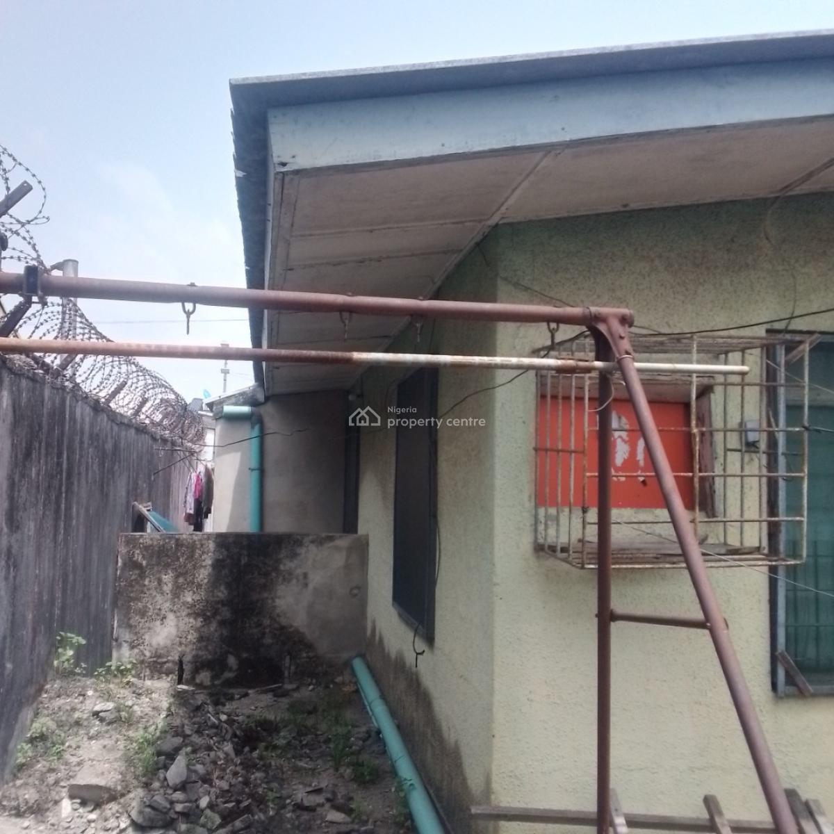 Very Decent and Spacious 3 Bedroom Detached Bungalow, Federal Housing Estate, Satellite Town, Ojo, Lagos, Detached Bungalow for Sale