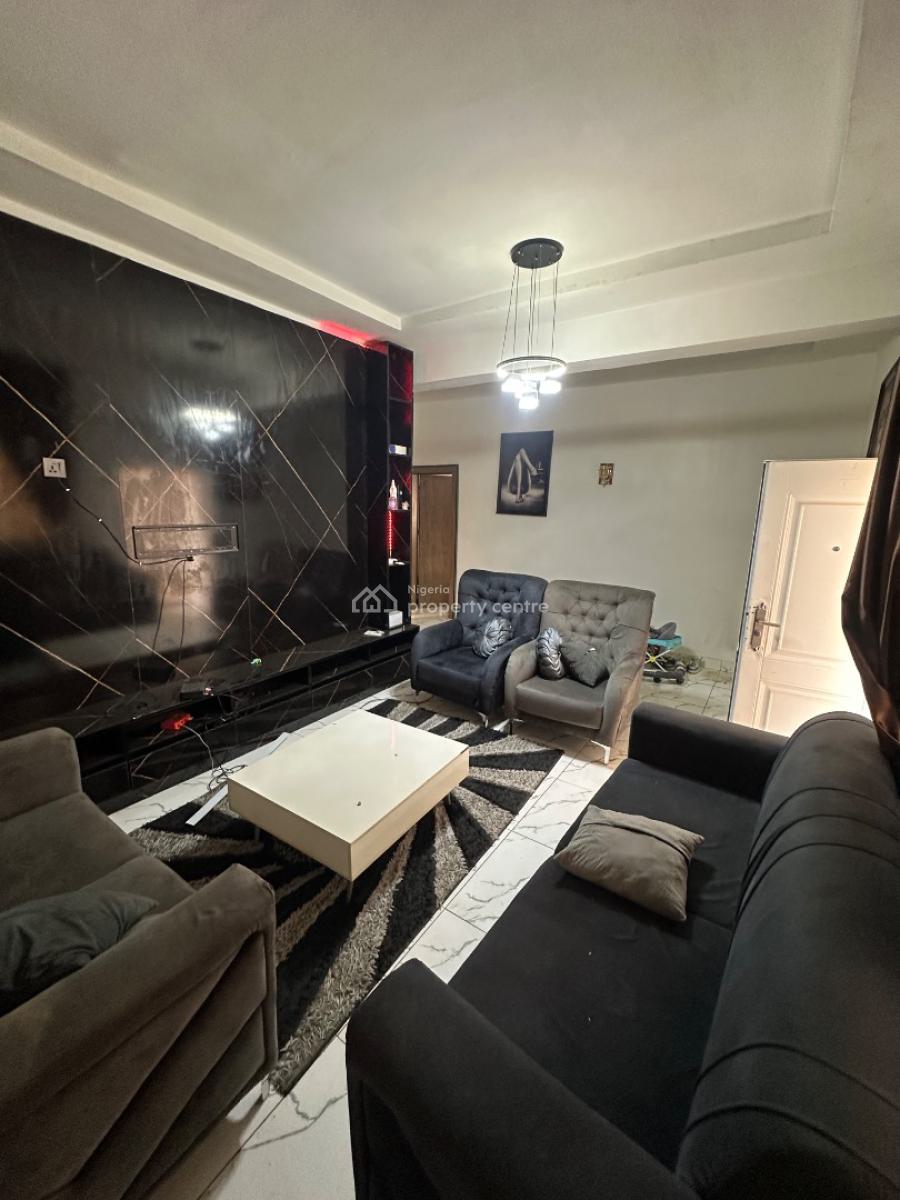 Luxury 2 Bedroom Apartment in a Good Environment, Dantata Estate 3rd Avenue, Gwarinpa, Abuja, Flat / Apartment for Rent