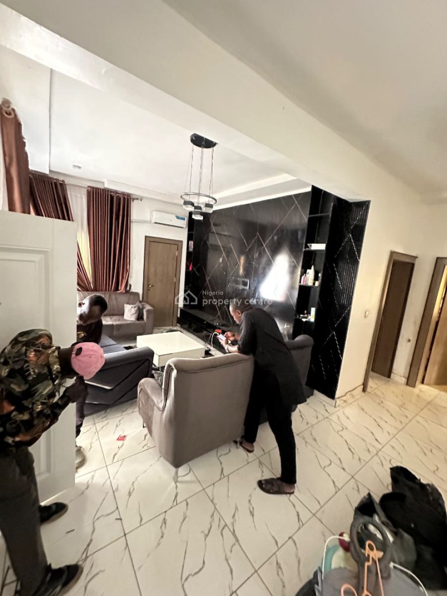 Luxury 2 Bedroom Apartment in a Good Environment, Dantata Estate 3rd Avenue, Gwarinpa, Abuja, Flat / Apartment for Rent