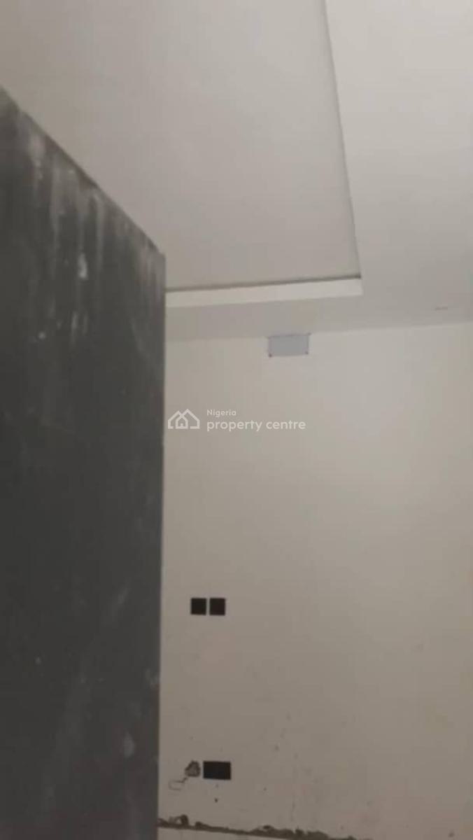 Lovely 2 Bedroom Flat, Ifako, Gbagada, Lagos, Flat / Apartment for Rent