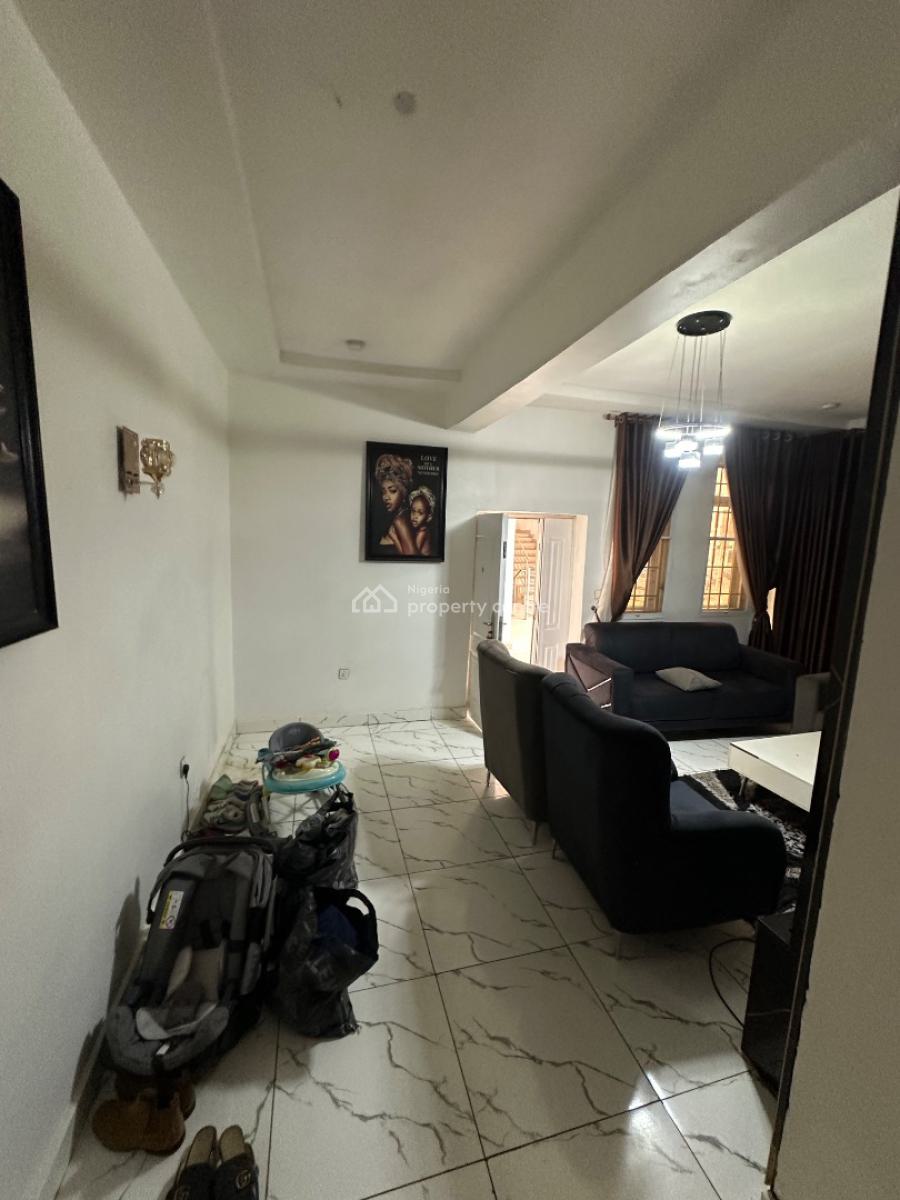 Lovely 2 Bedroom Apartment in a Decent Neighborhood, Dantata 3rd Avenue, Gwarinpa, Abuja, Flat / Apartment for Rent