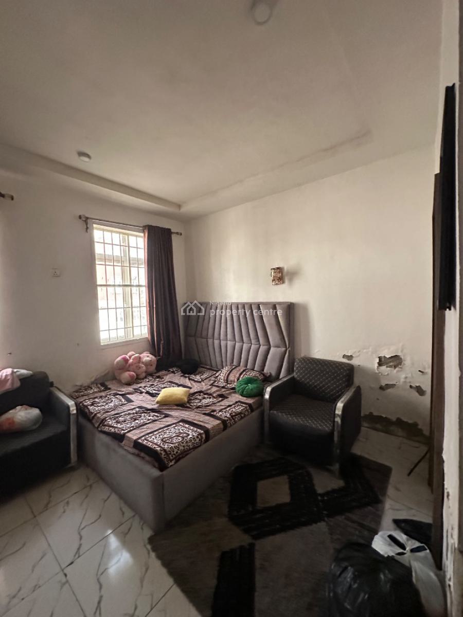 Lovely 2 Bedroom Apartment in a Decent Neighborhood, Dantata 3rd Avenue, Gwarinpa, Abuja, Flat / Apartment for Rent