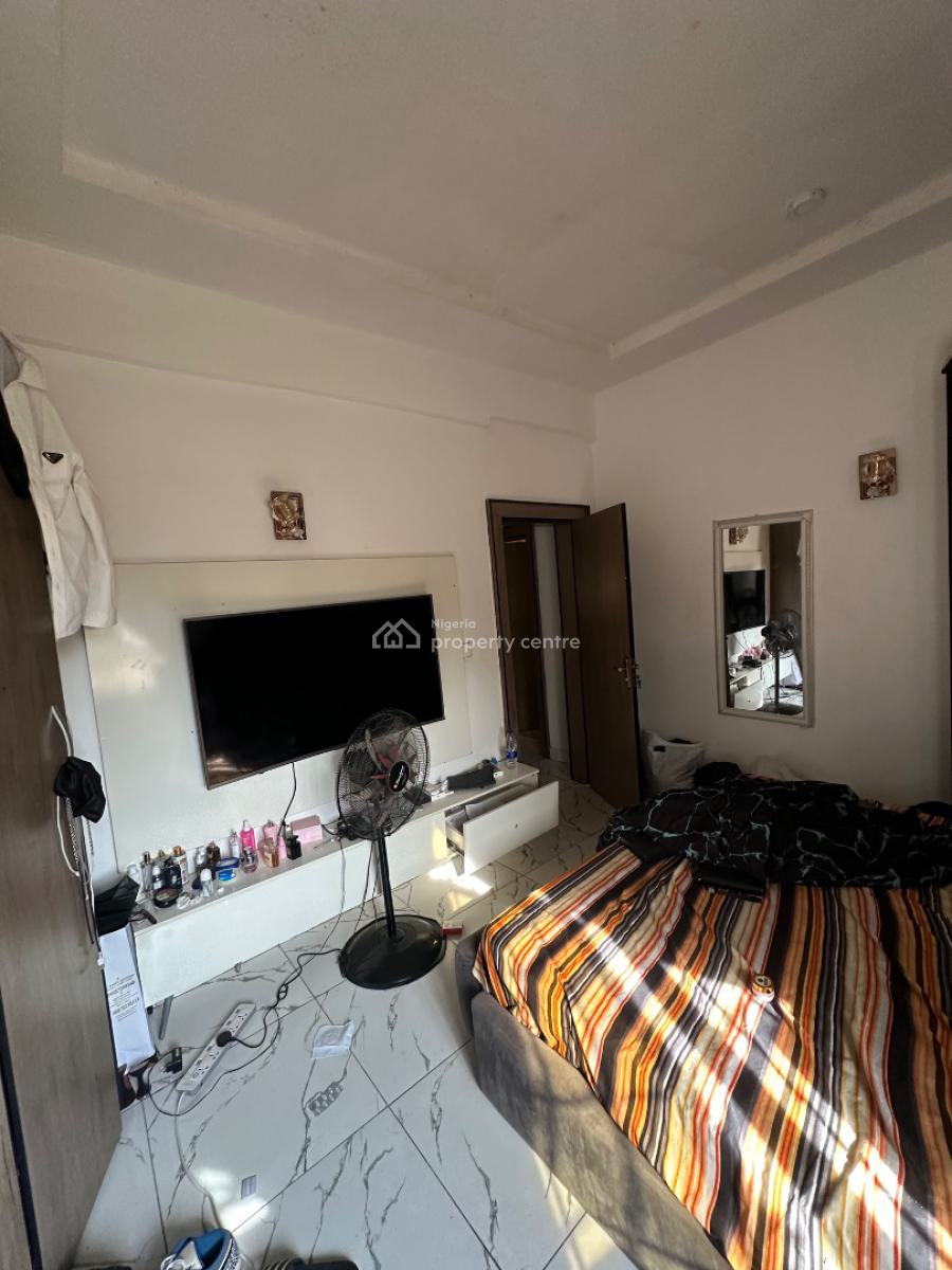 Lovely 2 Bedroom Apartment in a Decent Neighborhood, Dantata 3rd Avenue, Gwarinpa, Abuja, Flat / Apartment for Rent