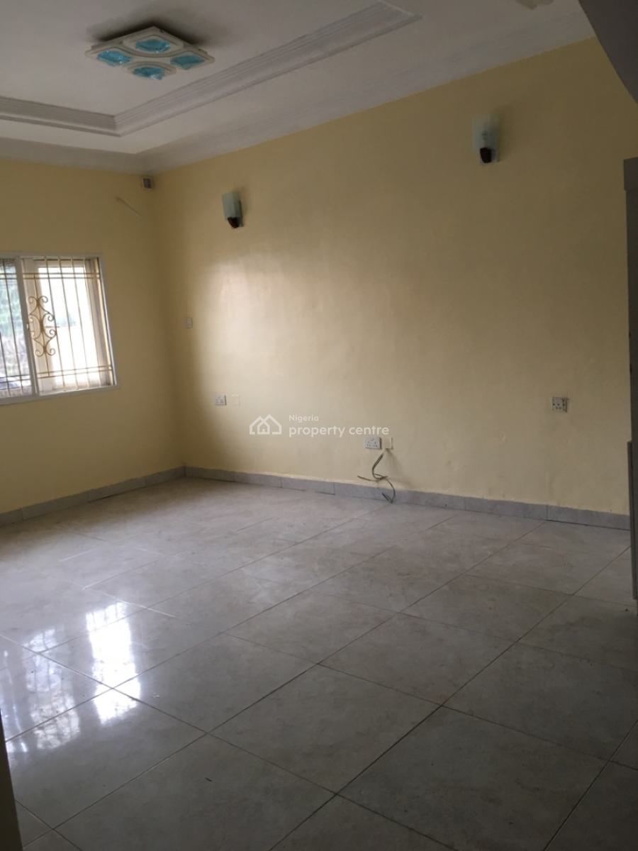 Nice 3-bedroom Terraced Duplex with Bq, Lekki Phase 1, Lekki, Lagos, Terraced Duplex for Rent
