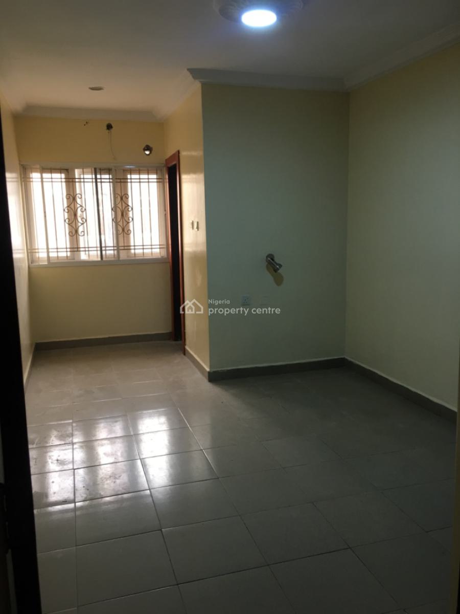 Nice 3-bedroom Terraced Duplex with Bq, Lekki Phase 1, Lekki, Lagos, Terraced Duplex for Rent