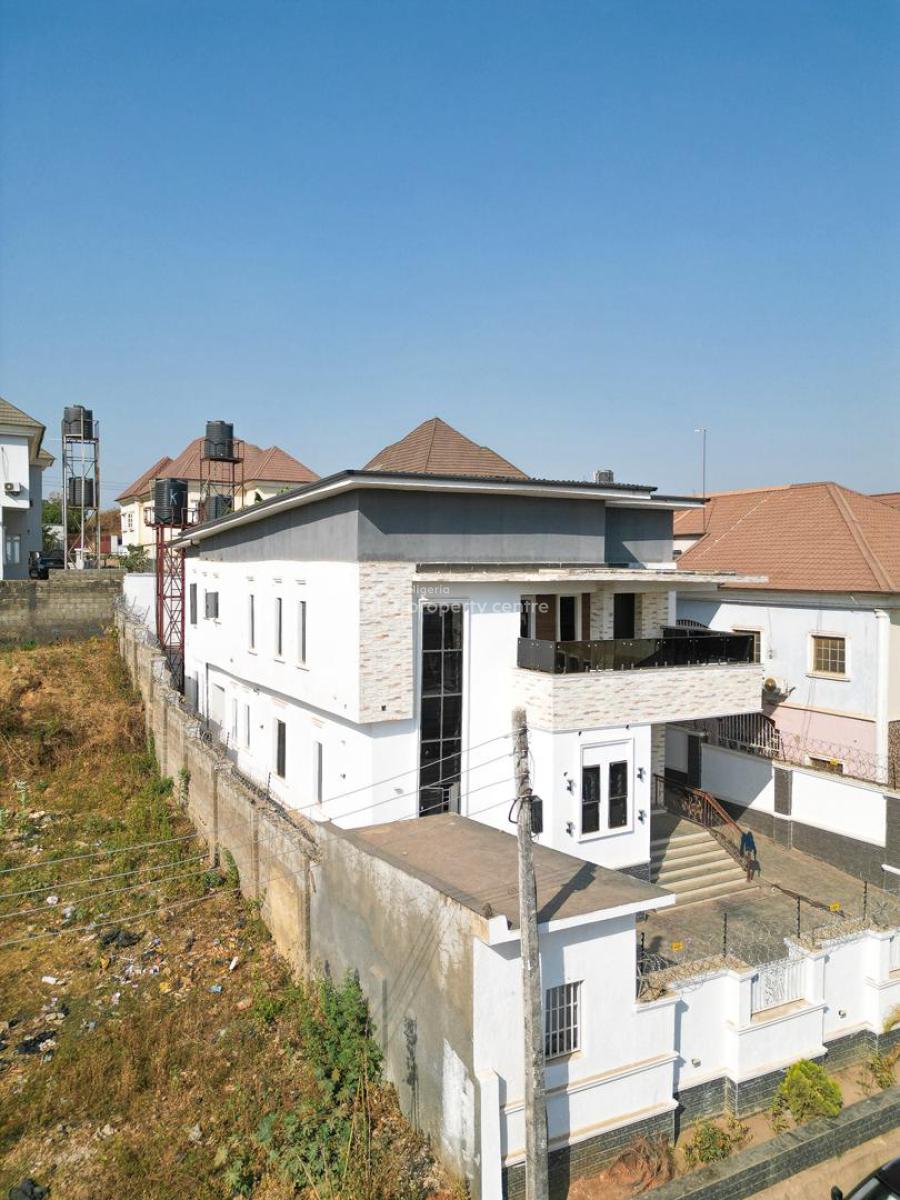 2 Bedroom Apartment, Ologolo, Lekki, Lagos, House for Sale