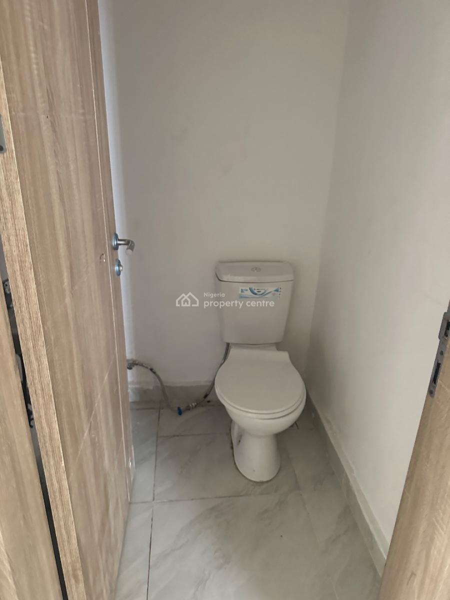 Lovely 2 Bedroom Apartment, Off Freedom Way, Lekki, Lagos, Flat / Apartment for Rent