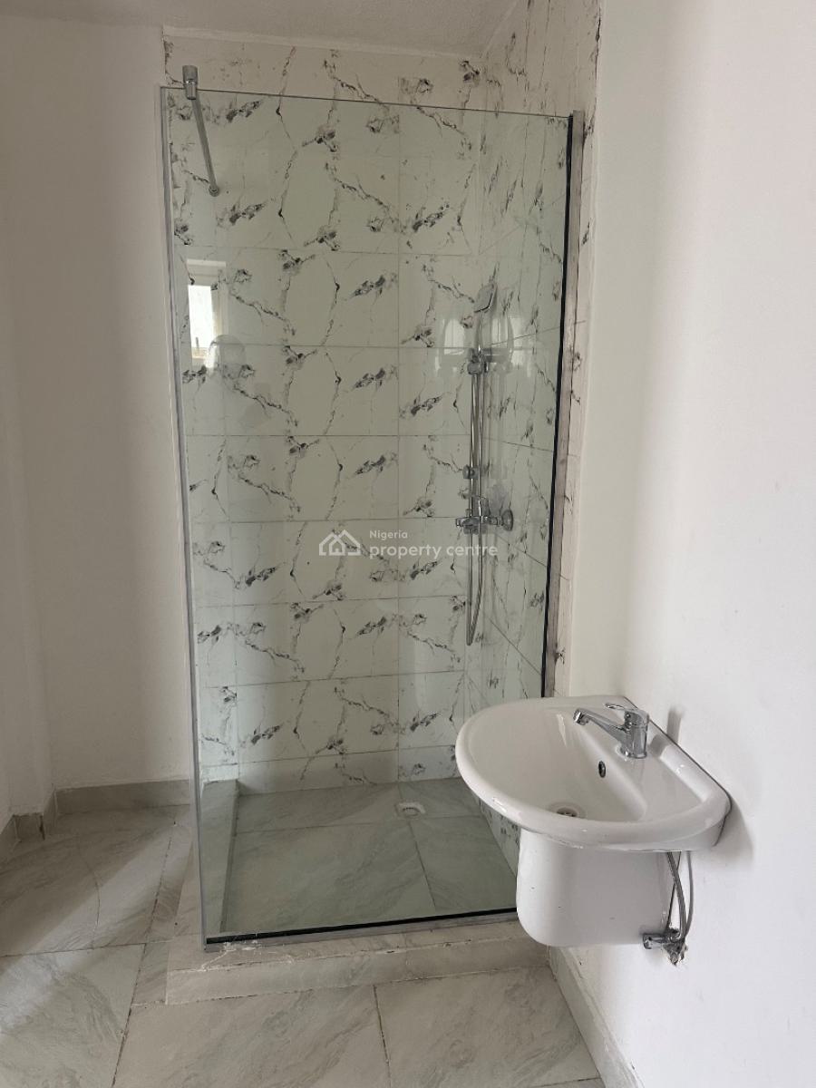 Lovely 2 Bedroom Apartment, Off Freedom Way, Lekki, Lagos, Flat / Apartment for Rent