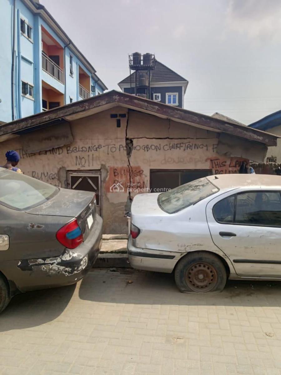 a Well-situated Bungalow, Bariga, Shomolu, Lagos, Self Contain (single Rooms) for Sale