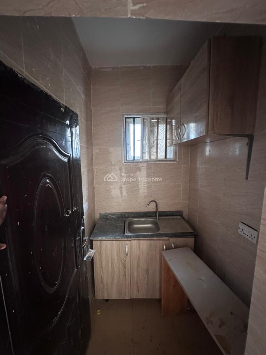 Spacious Self Contain Apartment, Nnpc Estate, Life Camp, Abuja, Self Contain (single Rooms) for Rent