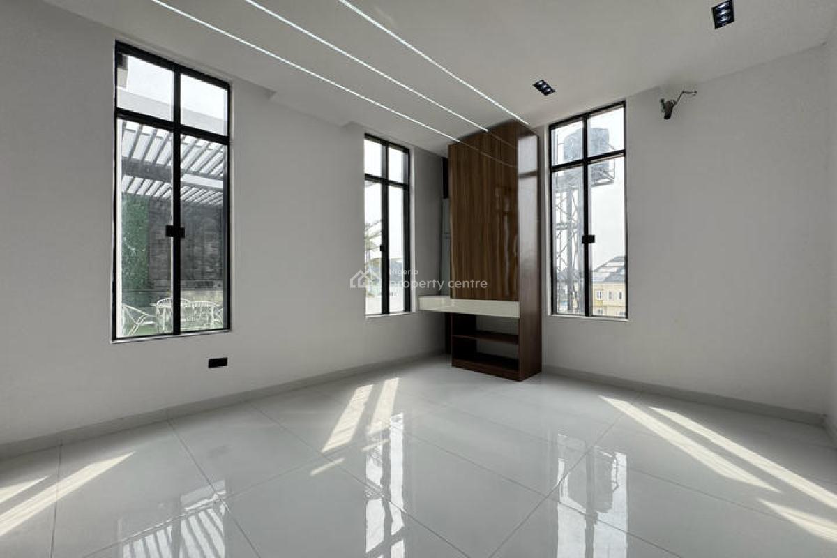 Stunning 5 Bedroom Detached House with Cinema, Swimming Pool and Bq, Chevron, Lekki, Lagos, Detached Duplex for Sale