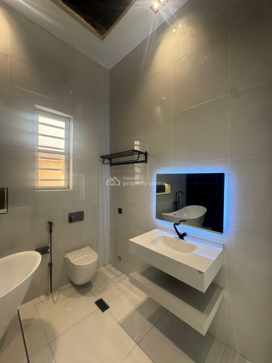 Luxurious 5-bedroom Detached House with Bq, Lekki Phase 1, Lekki, Lagos, Detached Duplex for Sale