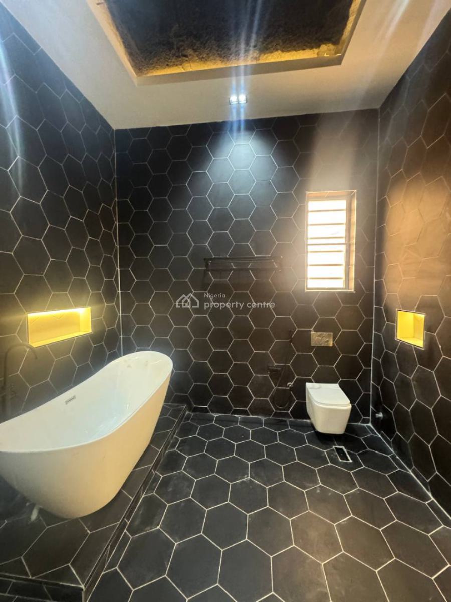 Luxurious 5-bedroom Detached House with Bq, Lekki Phase 1, Lekki, Lagos, Detached Duplex for Sale