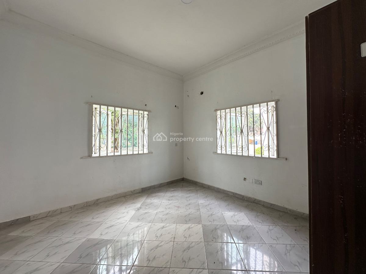 Well Located & Spacious 3 Bedroom Apartment, Eleganza Garden, Lekki, Lagos, Flat / Apartment for Rent