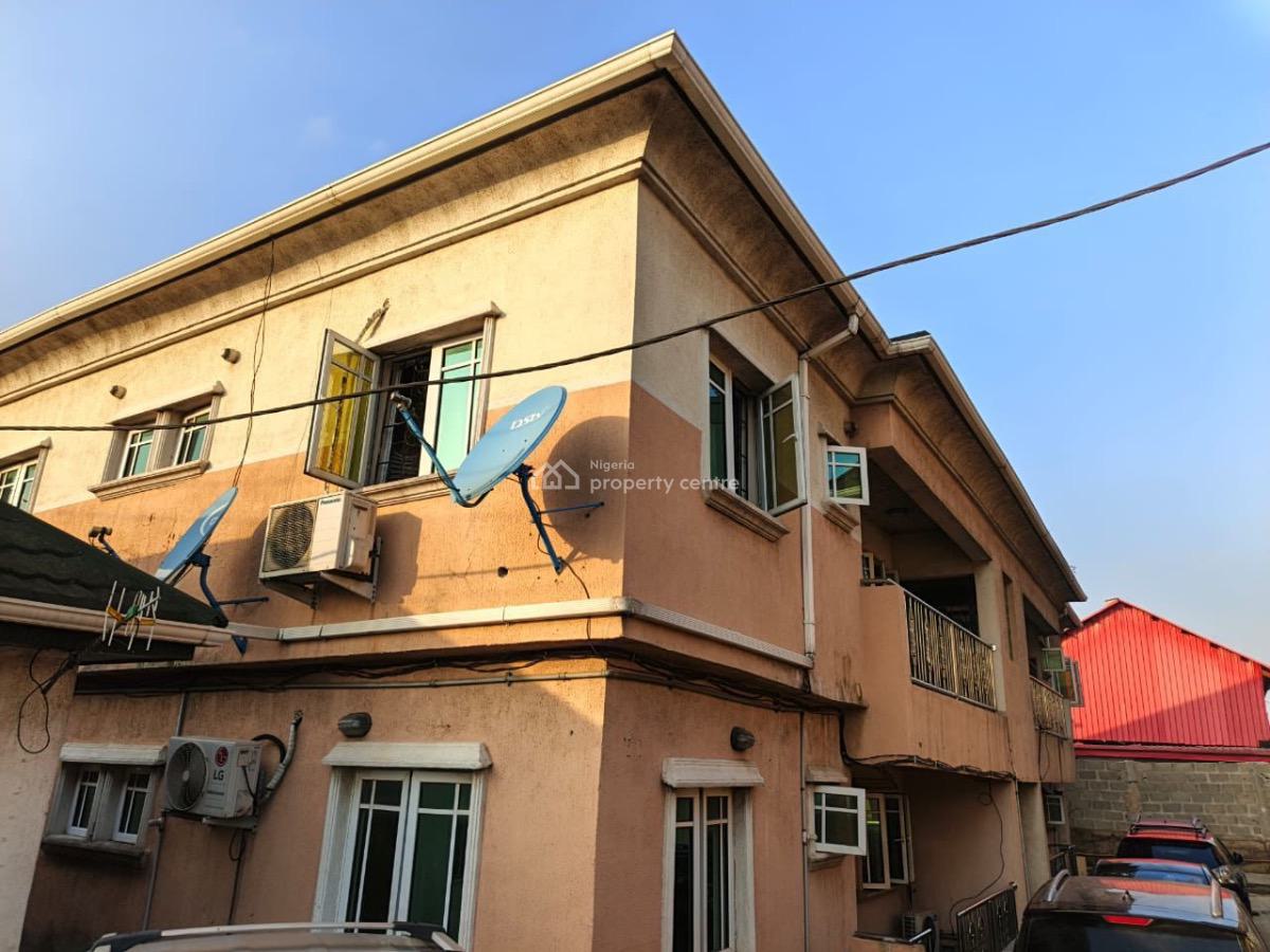 a Beautiful, Modern, and Spacious 3-bedroom Apartment with All Bedroom, Ori Oke, Ori-oke, Ogudu, Lagos, Flat / Apartment for Rent