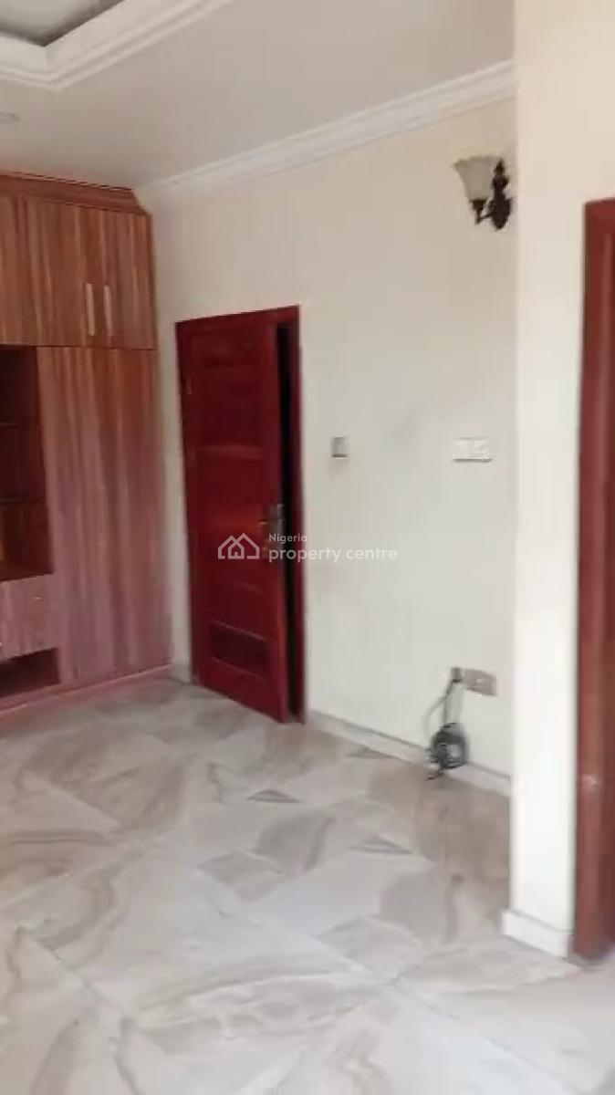 Lovely 3 Bedroom Detached House, Off Mobil Road, Ilaje, Ajah, Lagos, Detached Duplex for Rent