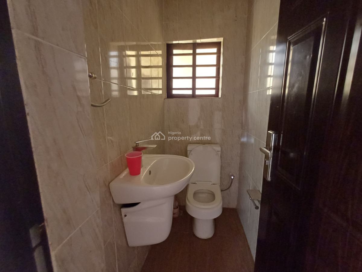 Lovely 2 Bedroom Flat on The Ground Floor, Mabushi, Abuja, Flat / Apartment for Rent