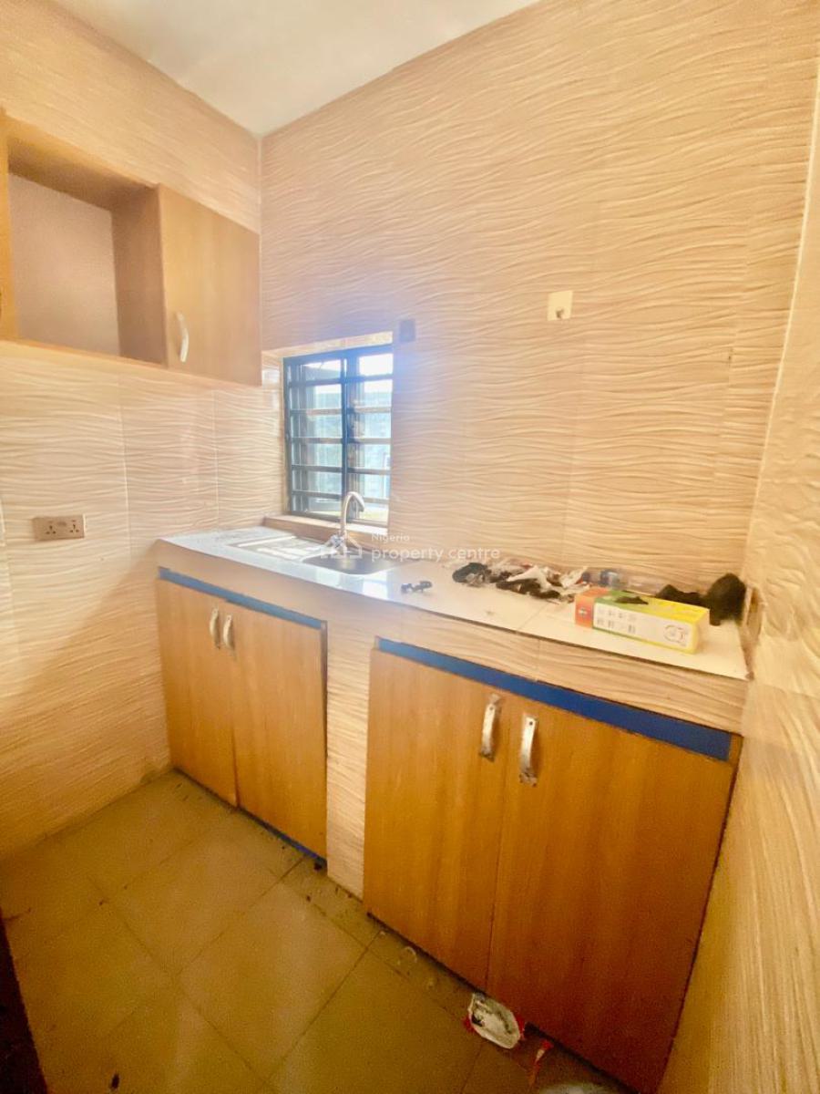 a Spacious Mini Flat, New Road Awoyaya Gbetu ,mayfair Garden Estate, Awoyaya, Ibeju Lekki, Lagos, Mini Flat (room and Parlour) for Rent