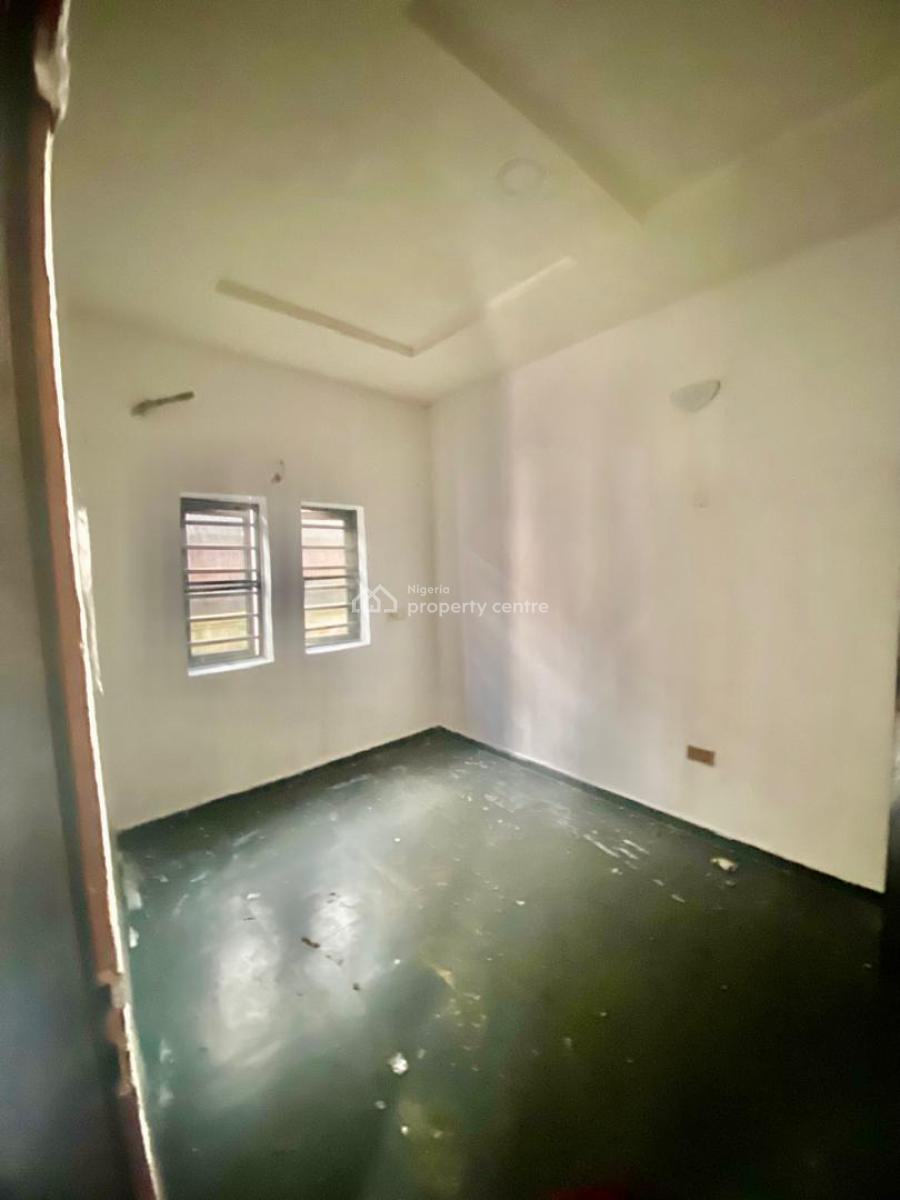 a Spacious Mini Flat, New Road Awoyaya Gbetu ,mayfair Garden Estate, Awoyaya, Ibeju Lekki, Lagos, Mini Flat (room and Parlour) for Rent