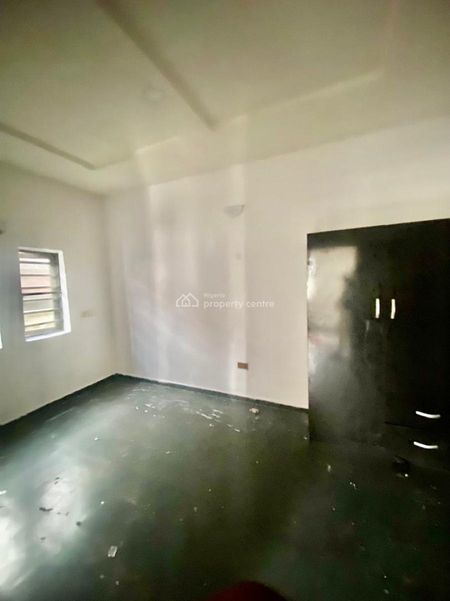 a Spacious Mini Flat, New Road Awoyaya Gbetu ,mayfair Garden Estate, Awoyaya, Ibeju Lekki, Lagos, Mini Flat (room and Parlour) for Rent