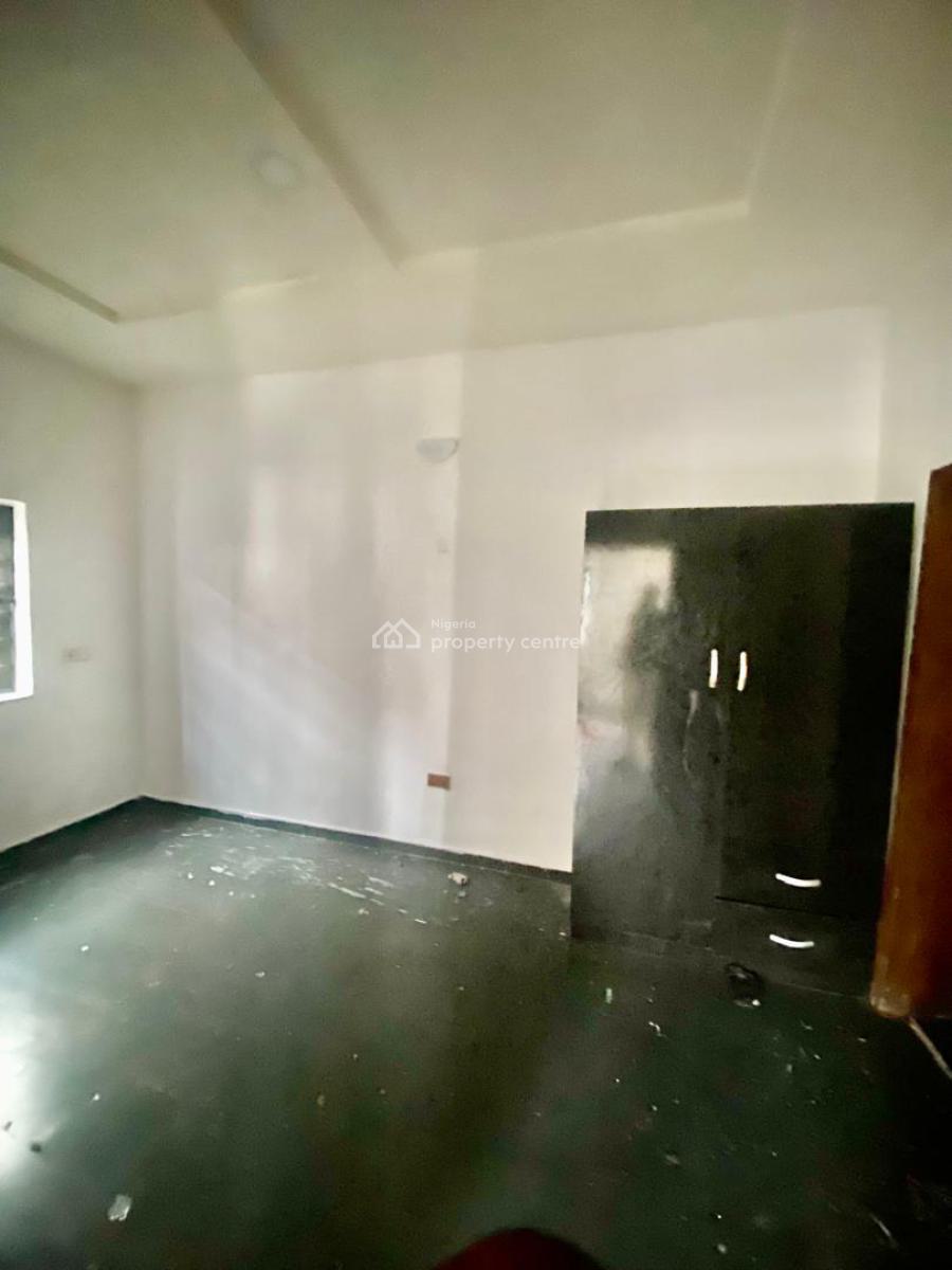 a Spacious Mini Flat, New Road Awoyaya Gbetu ,mayfair Garden Estate, Awoyaya, Ibeju Lekki, Lagos, Mini Flat (room and Parlour) for Rent