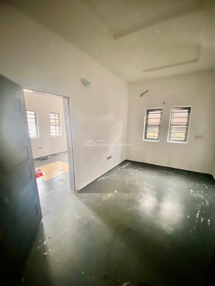 a Spacious Mini Flat, New Road Awoyaya Gbetu ,mayfair Garden Estate, Awoyaya, Ibeju Lekki, Lagos, Mini Flat (room and Parlour) for Rent