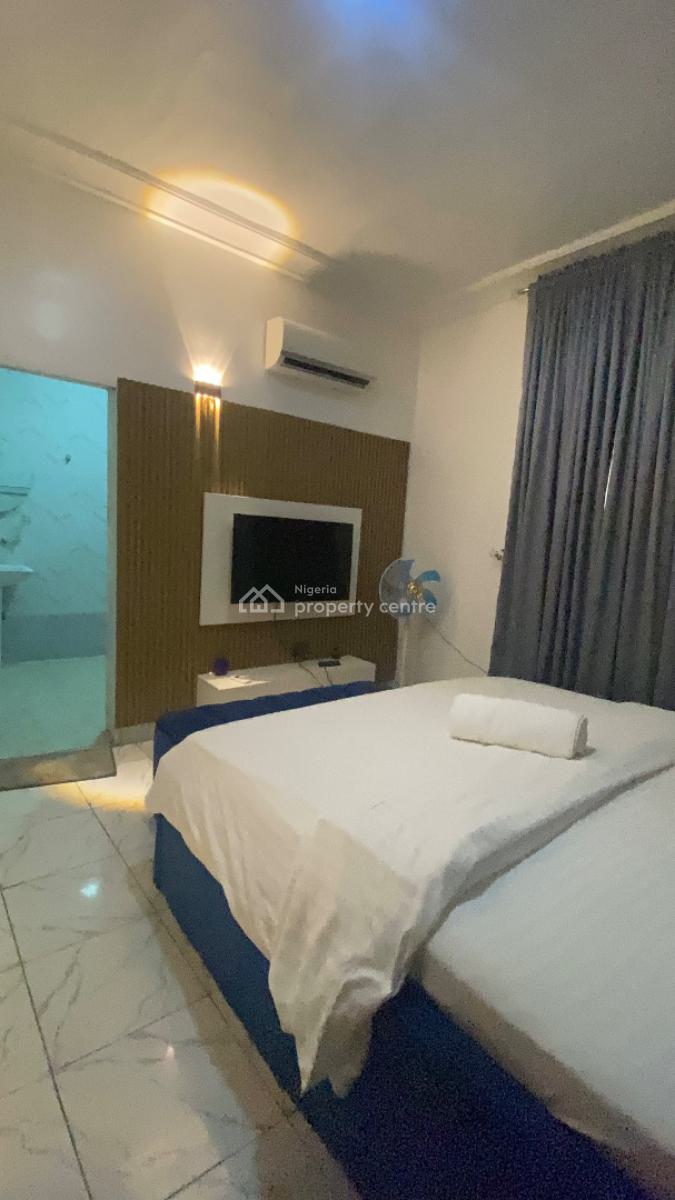 Cozy 2 Bedroom Flat, Gilmore, Jahi, Abuja, Flat / Apartment Short Let