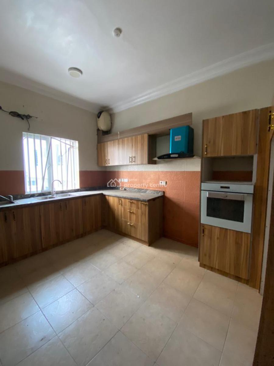 Luxurious 4 Bedroom Semi-detached Duplex, Chevron, Lekki Phase 2, Lekki, Lagos, Semi-detached Duplex for Rent