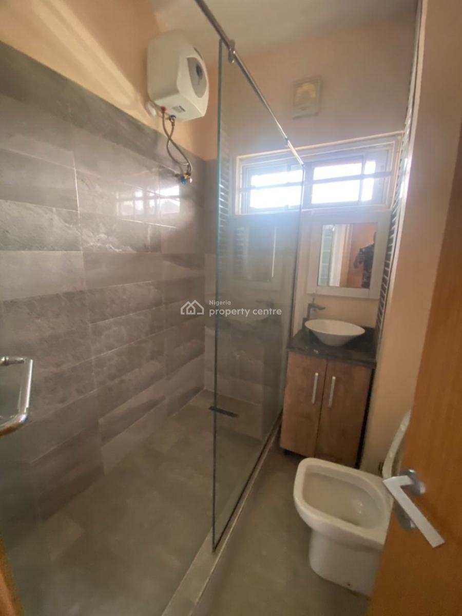 4 Bedroom with Bq, Pinnock Beach Estate, Osapa, Lekki, Lagos, Semi-detached Duplex for Rent