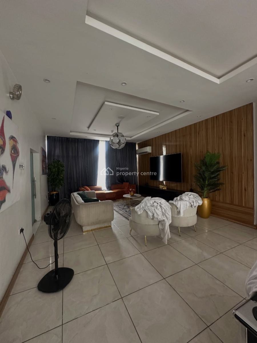 3 Bedroom Apartment with Pool & Ensuite Rooms, Lekki Phase 1, Lekki, Lagos, Flat / Apartment for Rent