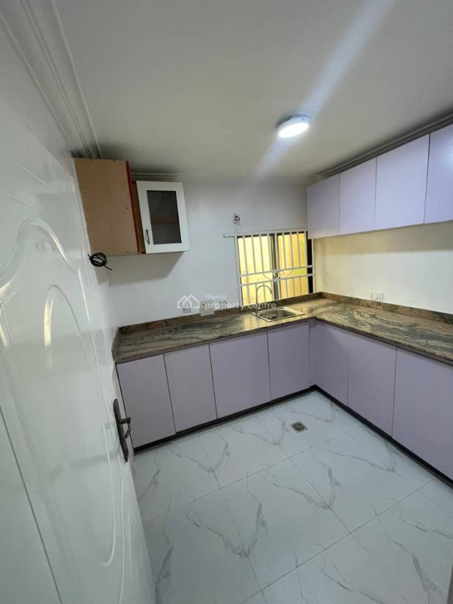 Lovely 2 Bedroom Apartment, Lekki Phase 1, Lekki, Lagos, Flat / Apartment for Rent