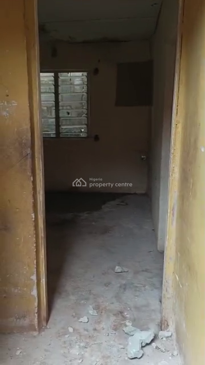 Miniflat+room and Parlour+1room, Ipaja, Lagos, Block of Flats for Sale