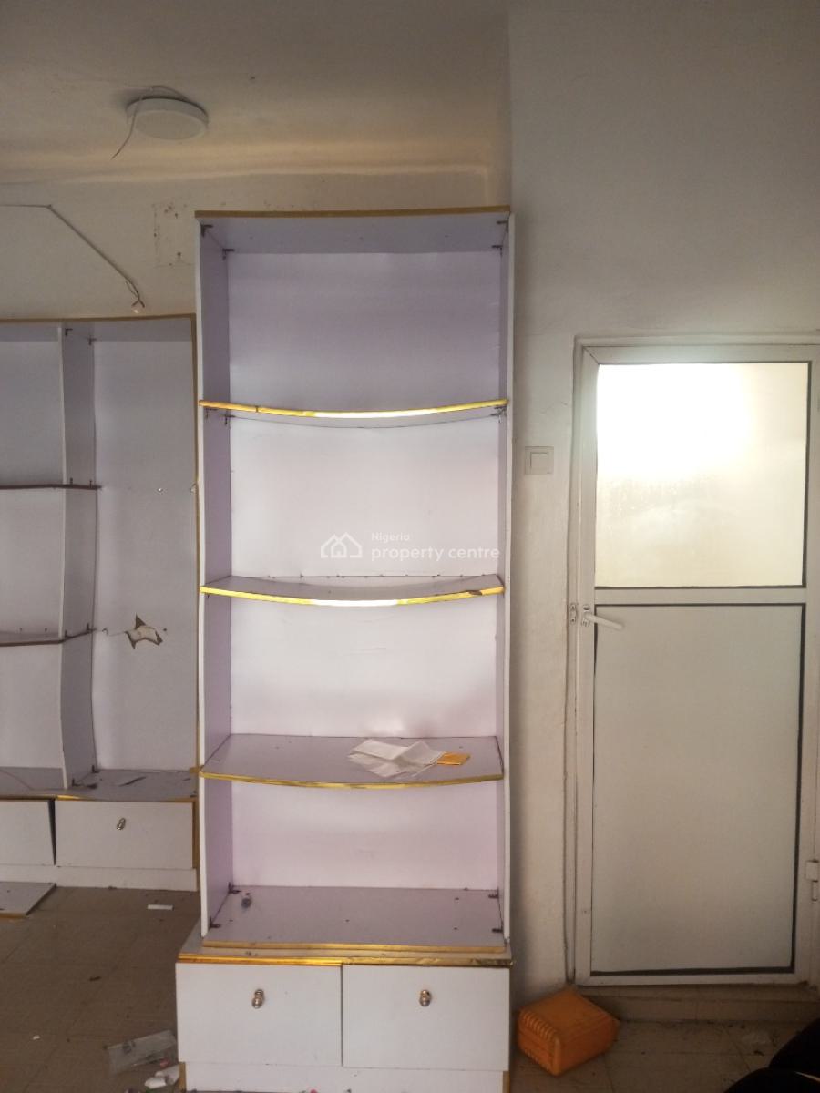 Spacious Shop with Toilet Inside, Ado, Ajah, Lagos, Shop for Rent