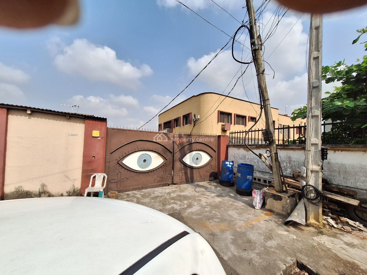Block of Flat on 1, 294sqm Land, Ondo Close, Ikeja, Lagos, Block of Flats for Sale