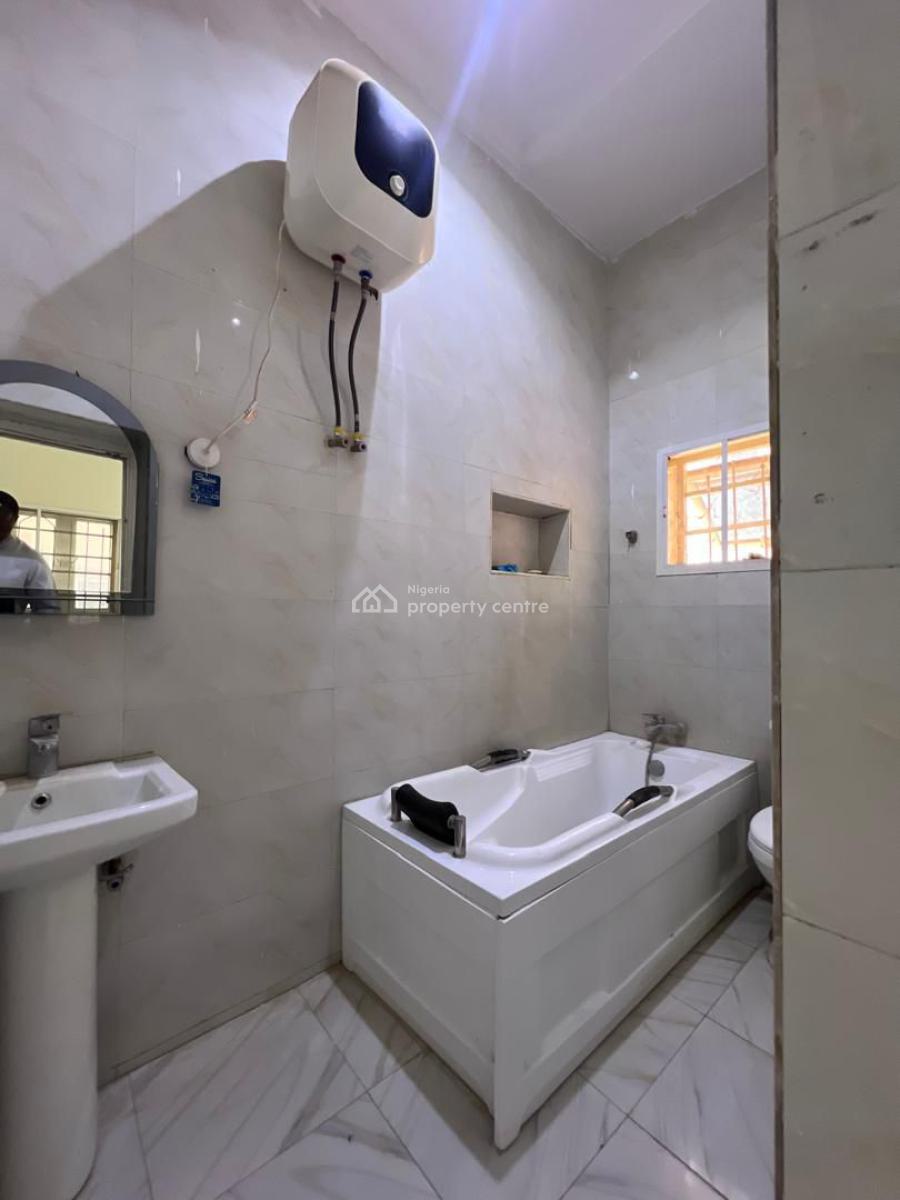 Exquisitely Finished and Spacious 2 Bedroom Apartment, Mabushi, Abuja, Flat / Apartment for Rent