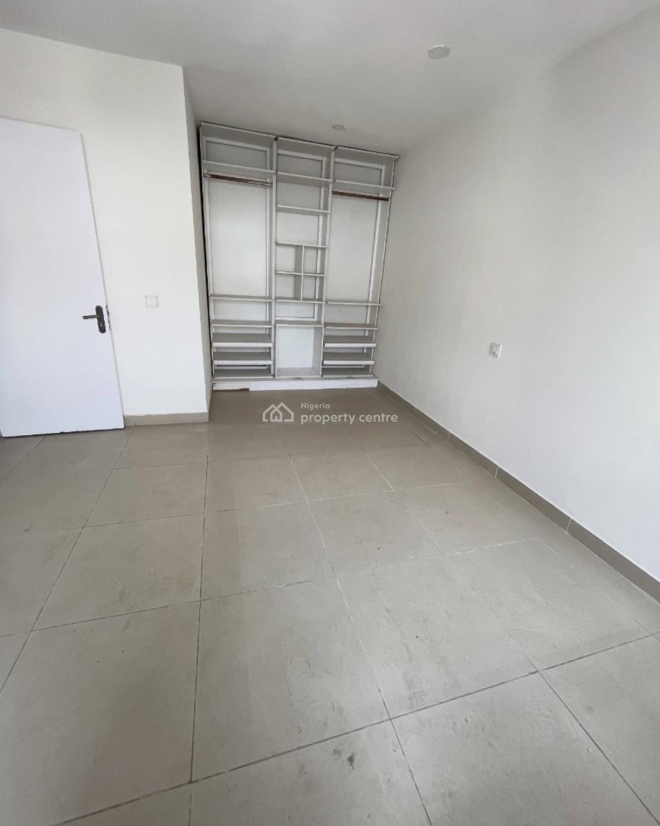 Serviced 2 Bedroom Apartment with Spacious Rooms, Lekki Right, Lekki Phase 1, Lekki, Lagos, Flat / Apartment for Rent