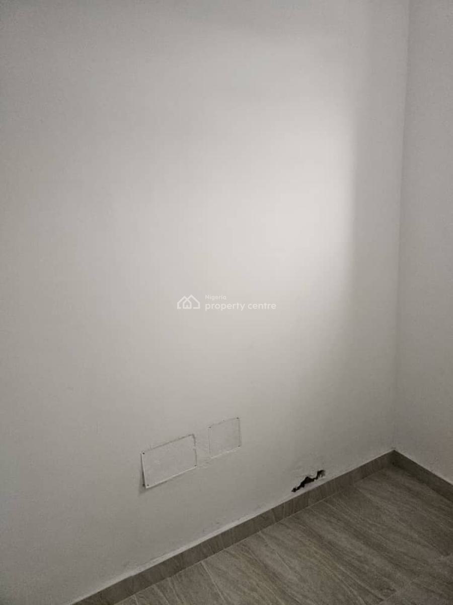 Spacious 3 Bedroom Apartment, Monastery Road, Sangotedo, Ajah, Lagos, House for Rent