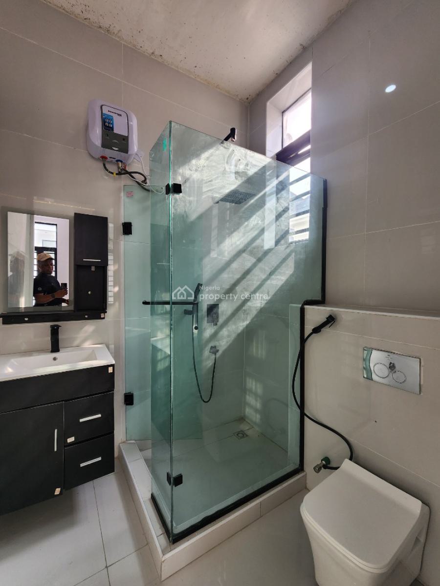 Contemporary 5 Bedroom Detached Duplex with Bq & Pool, Chevron Toll Gate, Lekki, Lagos, Detached Duplex for Sale