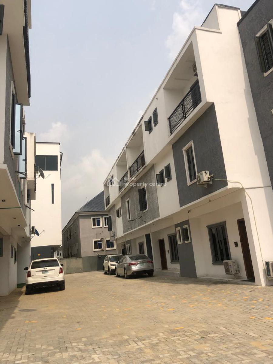 5 Bedroom Terrace Duplex, Ologolo, Lekki, Lagos, Terraced Duplex for Sale