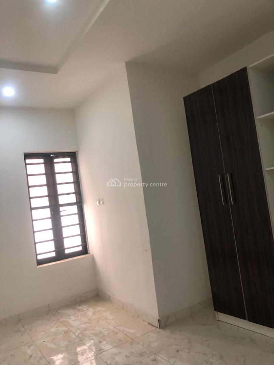 5 Bedroom Terrace Duplex, Ologolo, Lekki, Lagos, Terraced Duplex for Sale