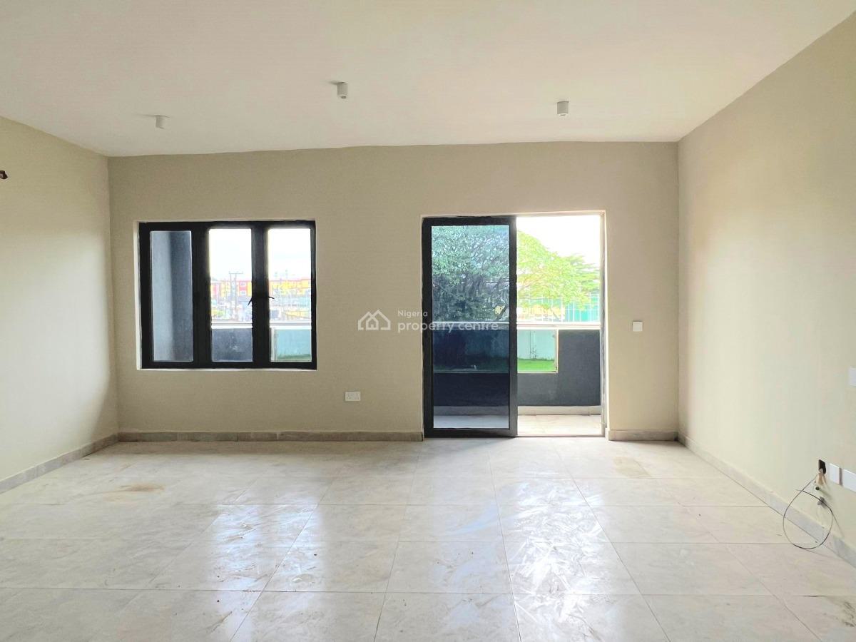 2 Bedroom Flat, Greater Lagos County, Surulere, Lagos, House for Sale