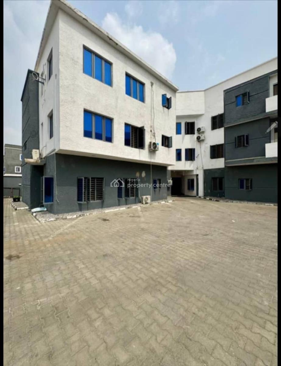 1 Bedroom Apartment in a Secure Estate, Lekki Phase 1, Lekki, Lagos, Mini Flat (room and Parlour) for Rent