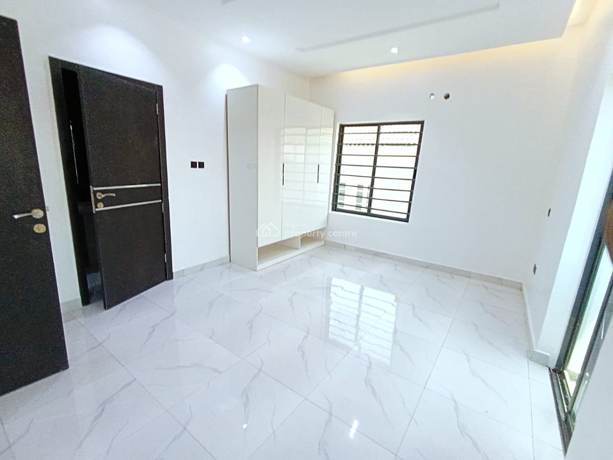 Newly Built Fully Serviced 3 Bedroom Apartment, Lekki Phase 1, Lekki, Lagos, Flat / Apartment for Rent