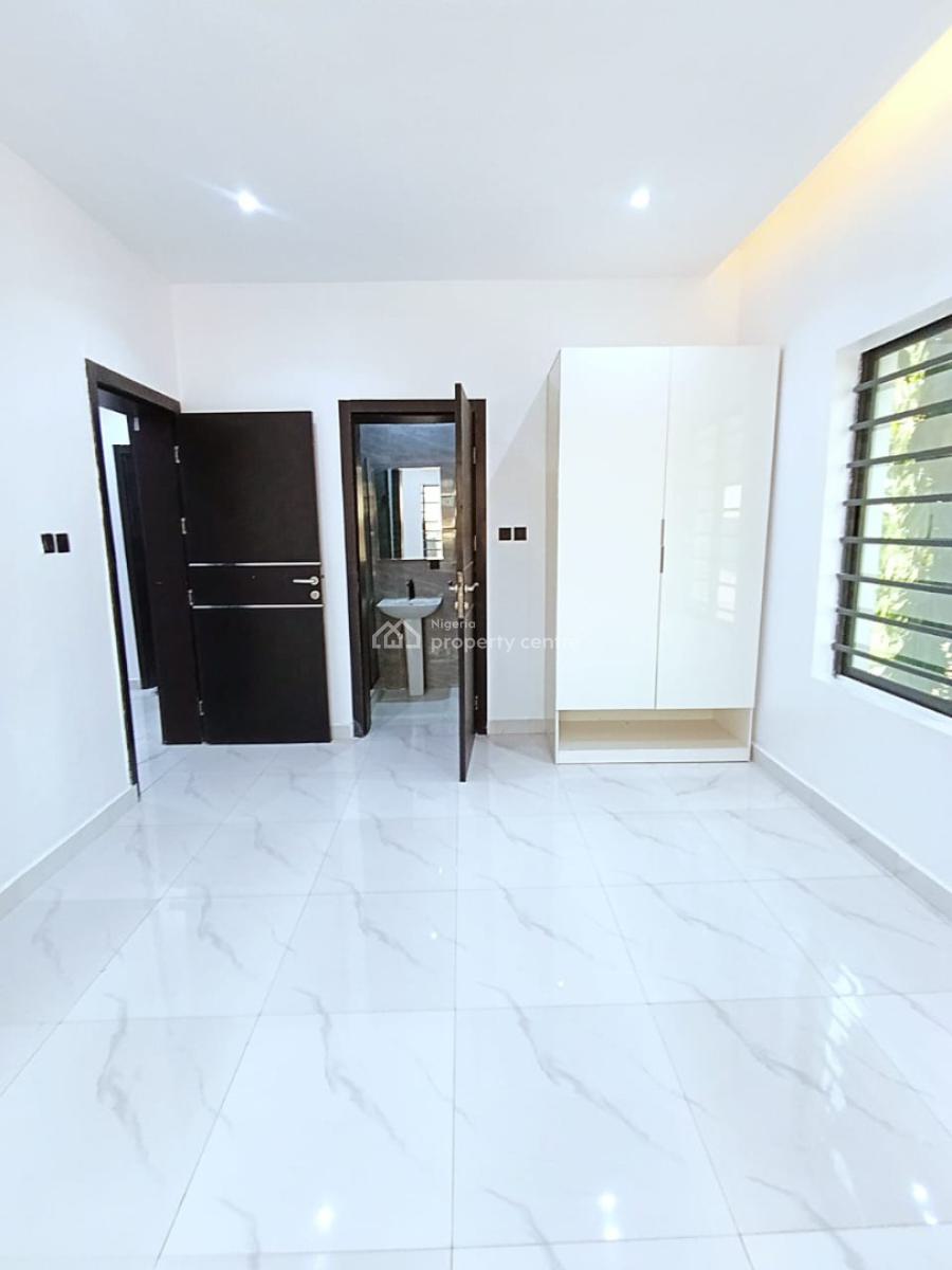 Newly Built Fully Serviced 3 Bedroom Apartment, Lekki Phase 1, Lekki, Lagos, Flat / Apartment for Rent