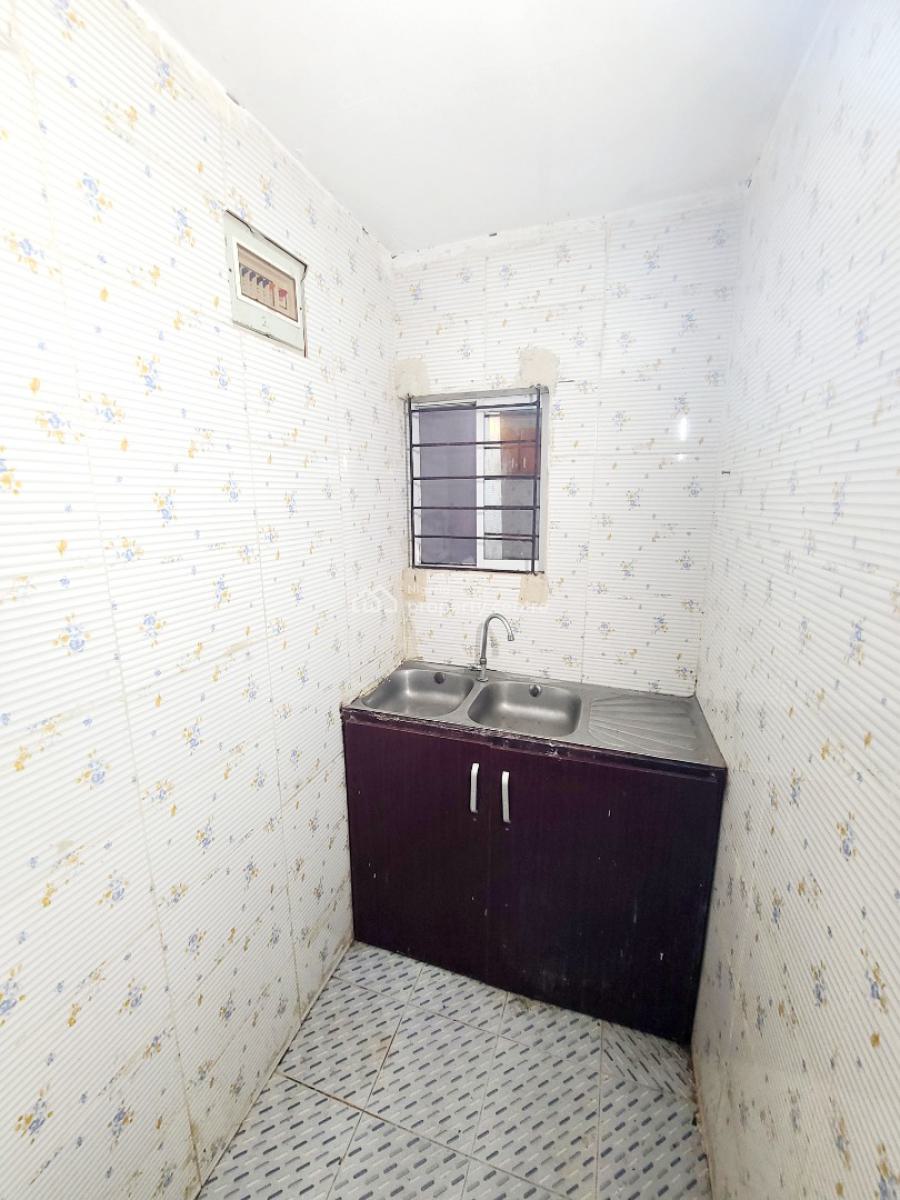 Newly Renovated 2 Bedroom Flat_ground Floor, Orchid Road, Opposite Royal Pine, Lekki, Lagos, Flat / Apartment for Rent