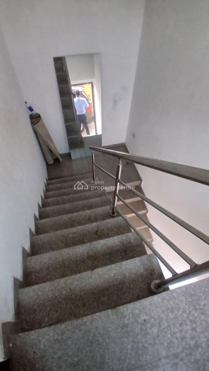 Self Service 2 Bedroom Apartment Good for Commercial Use, Lekki Phase 1, Lekki, Lagos, Flat / Apartment for Rent